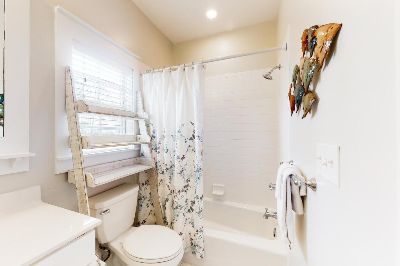 Barefoot Cottages #B8 Jasmine By The Bay Highland View المظهر الخارجي الصورة